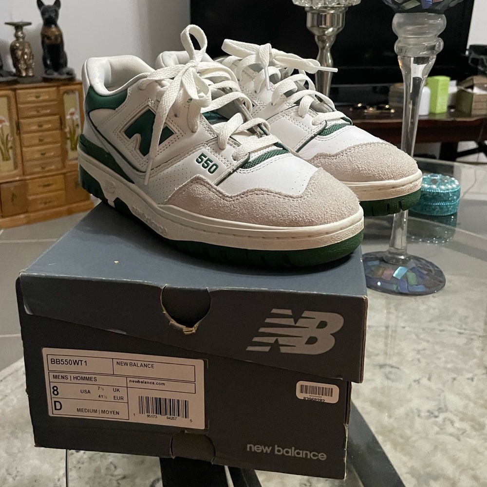 New Balance 550 White Green size 8